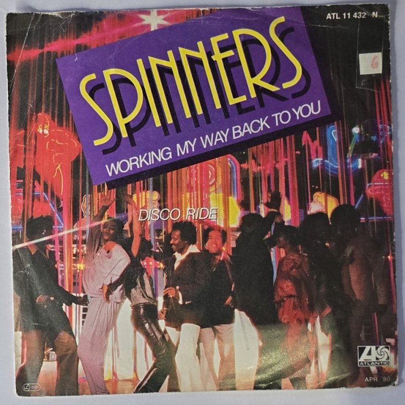 Spinners - Medley: Working My Way Back To You / Forgive Me Girl