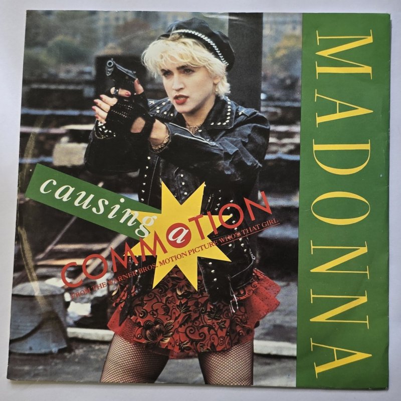 Madonna - Causing A Commotion (Single Screen Single Mix)