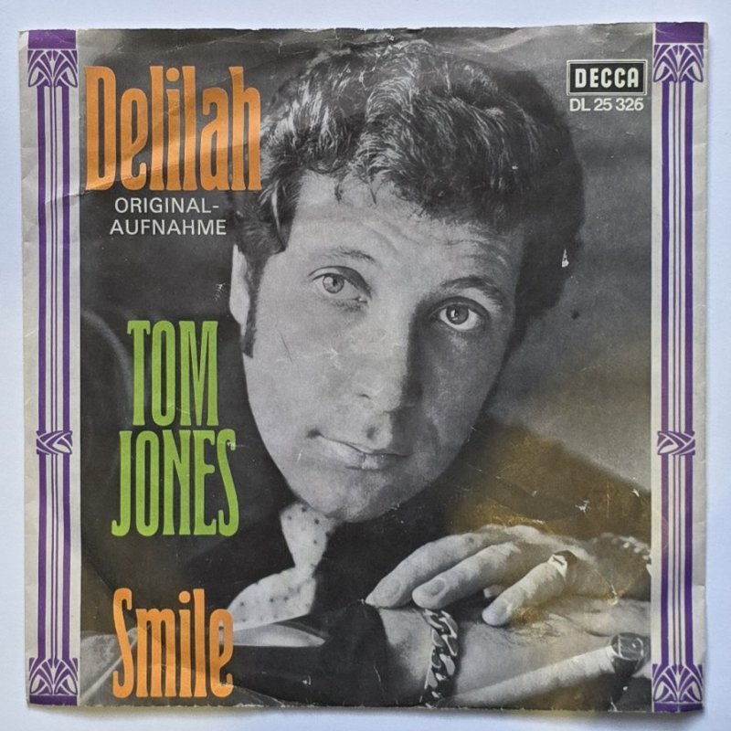 Tom Jones - Smile