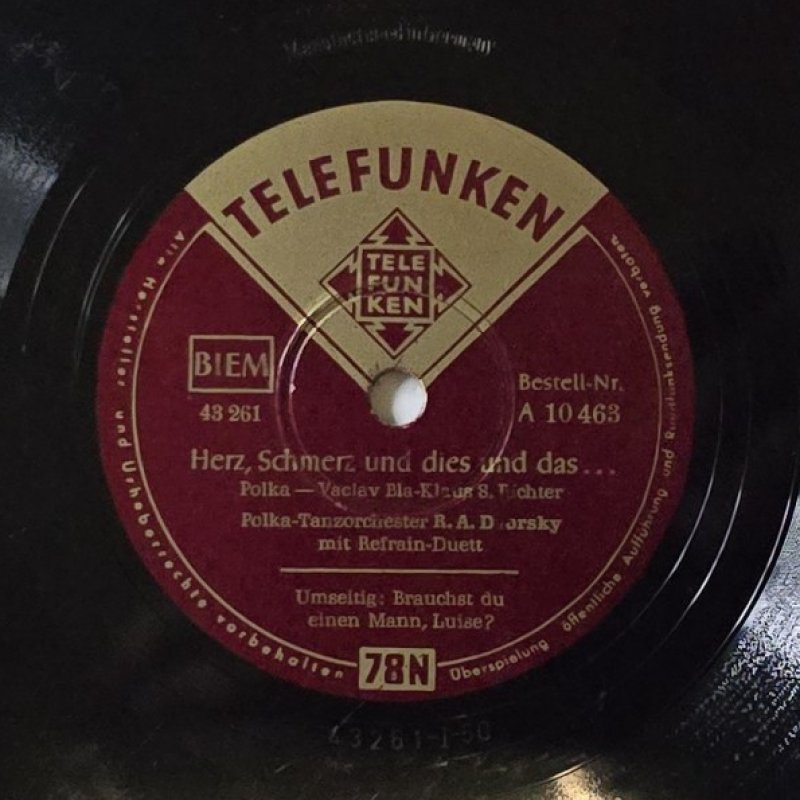 Polka-Tanzorchester R. A. Dvorsky mit Refrain-Duett - Herz, Schmerz und dies und das...