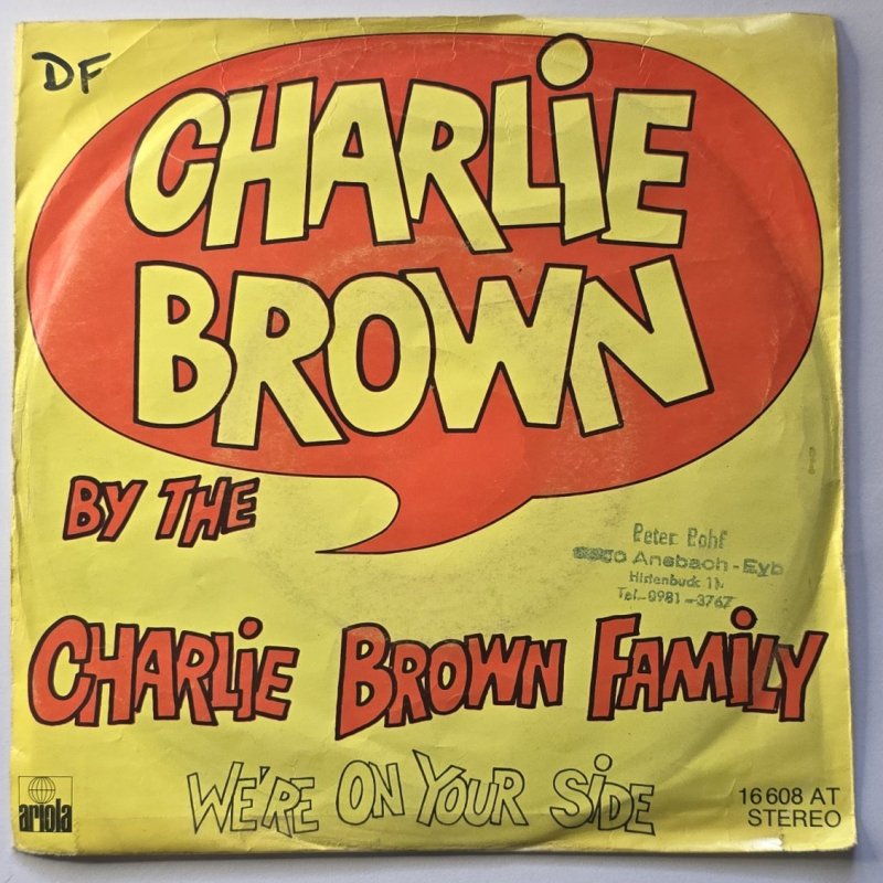 Charlie Brown Family - Charlie Brown