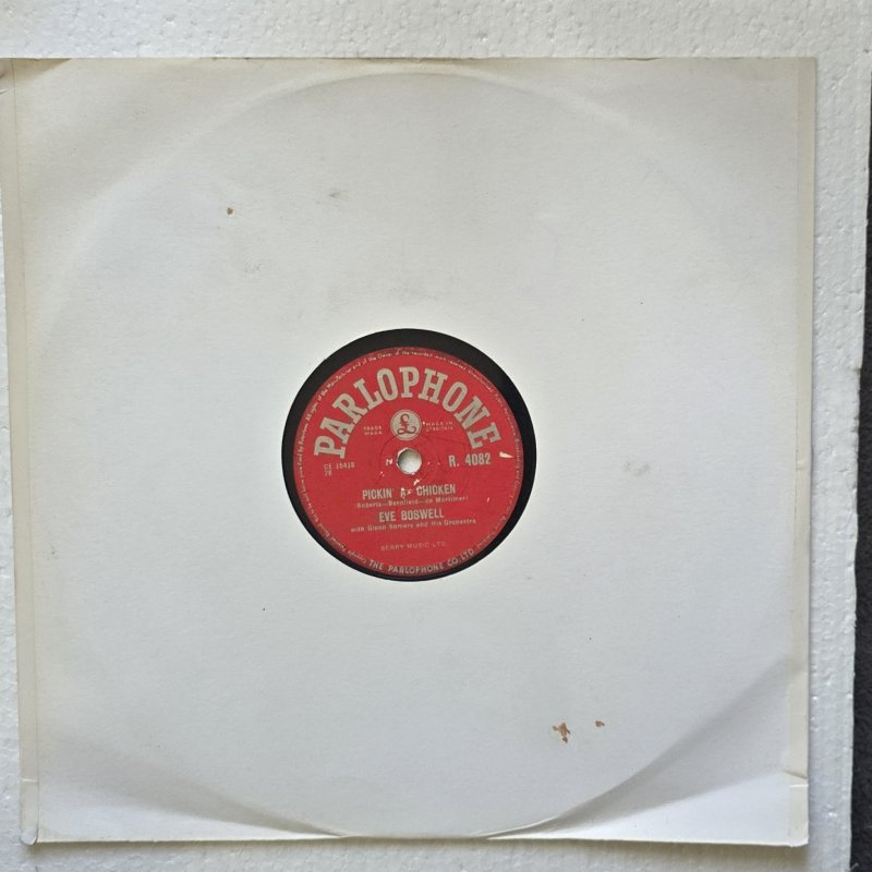 Eve Boswell with Glenn Somers and His Orchestra - Pickin' A Chicken