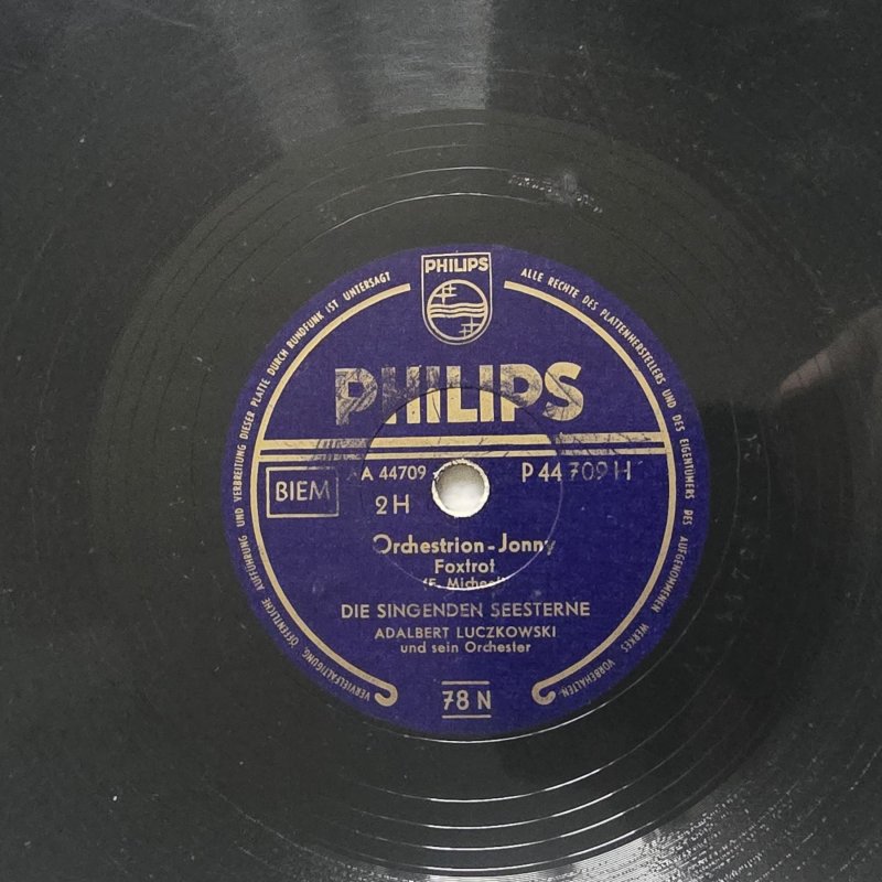 Adalbert Luczkowski und sein Orchester - Orchestrion - Jonny / Die singenden Seesterne